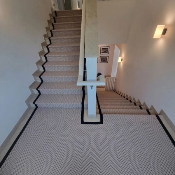 Get The Best Stair Carpet In Dubai